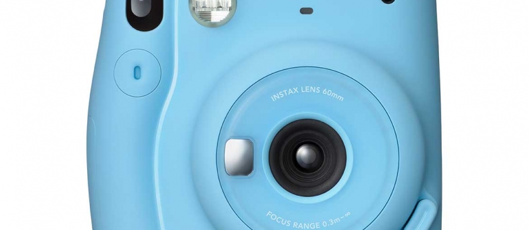 CALABRESE FOTOTTICA GROUP INFORMA: Nuova Fuji INSTAX mini 11 a Bologna